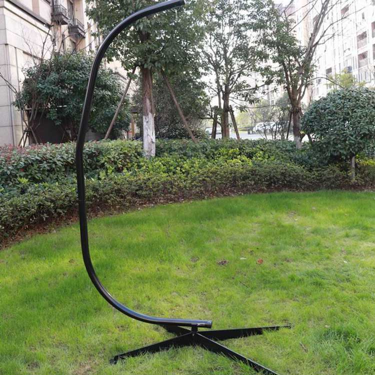 Steel Hammock tuoliteline